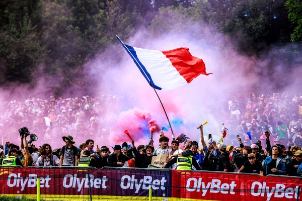 Finish line scene with French flag